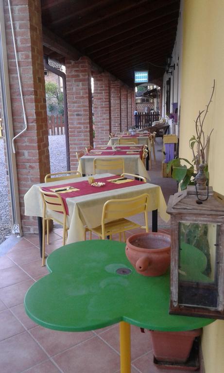 Agriturismo Il Vecchio Portico Francavilla Bisio Экстерьер фото